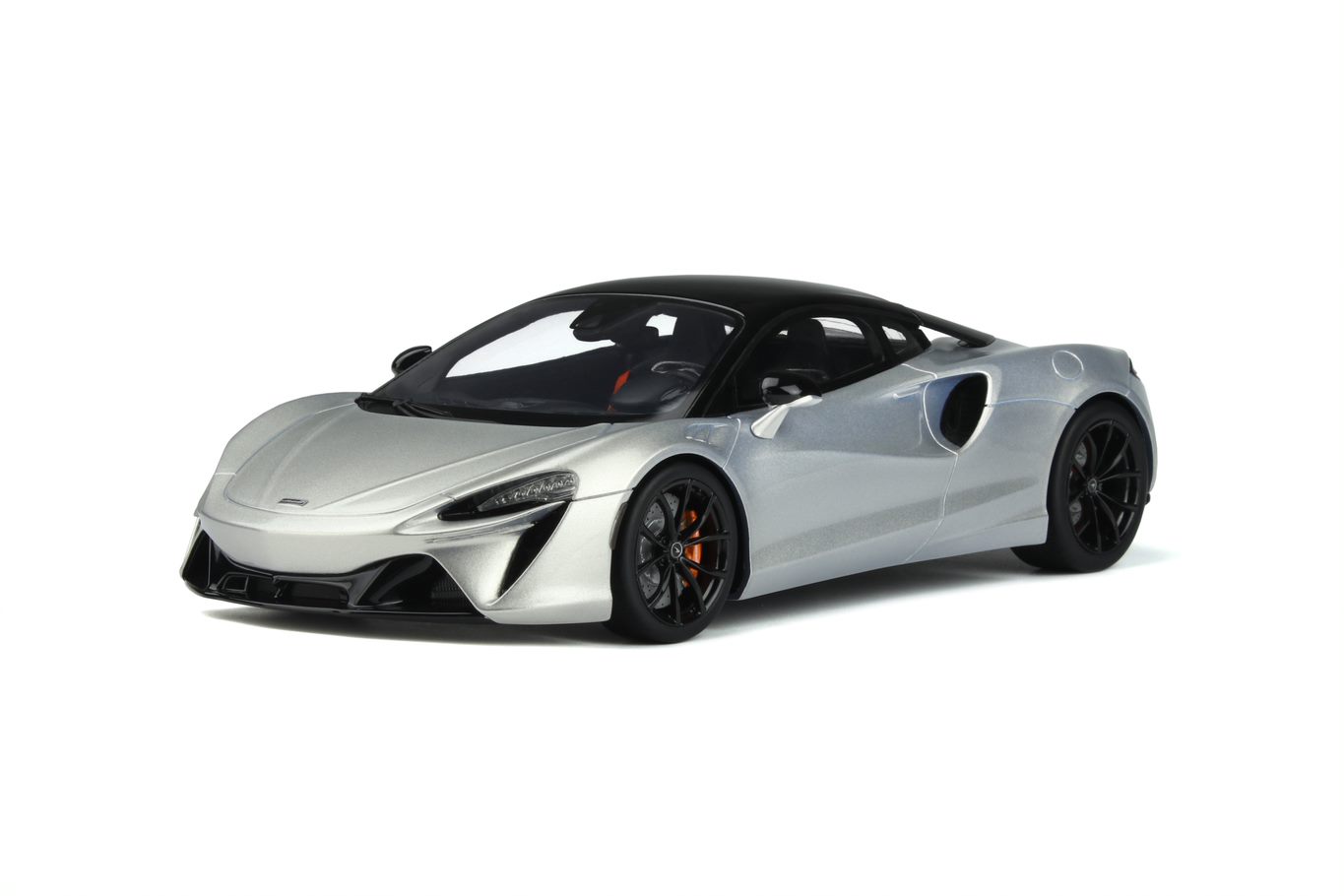 McLaren Artura 2021 Silver - 1:18